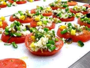 魚沼産コシヒカリと夏野菜のサラダ