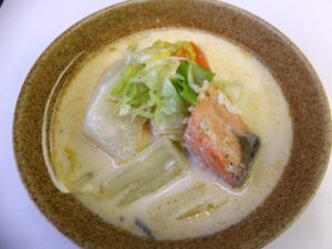 鮭と冬野菜の和風スープ