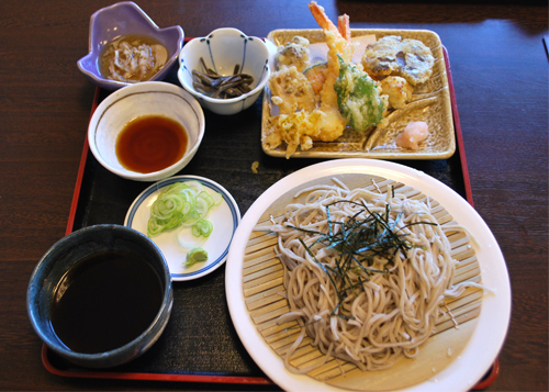 味乃家 魚野川　天ざる