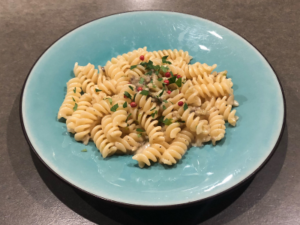 ふきのとう味噌のクリームパスタ